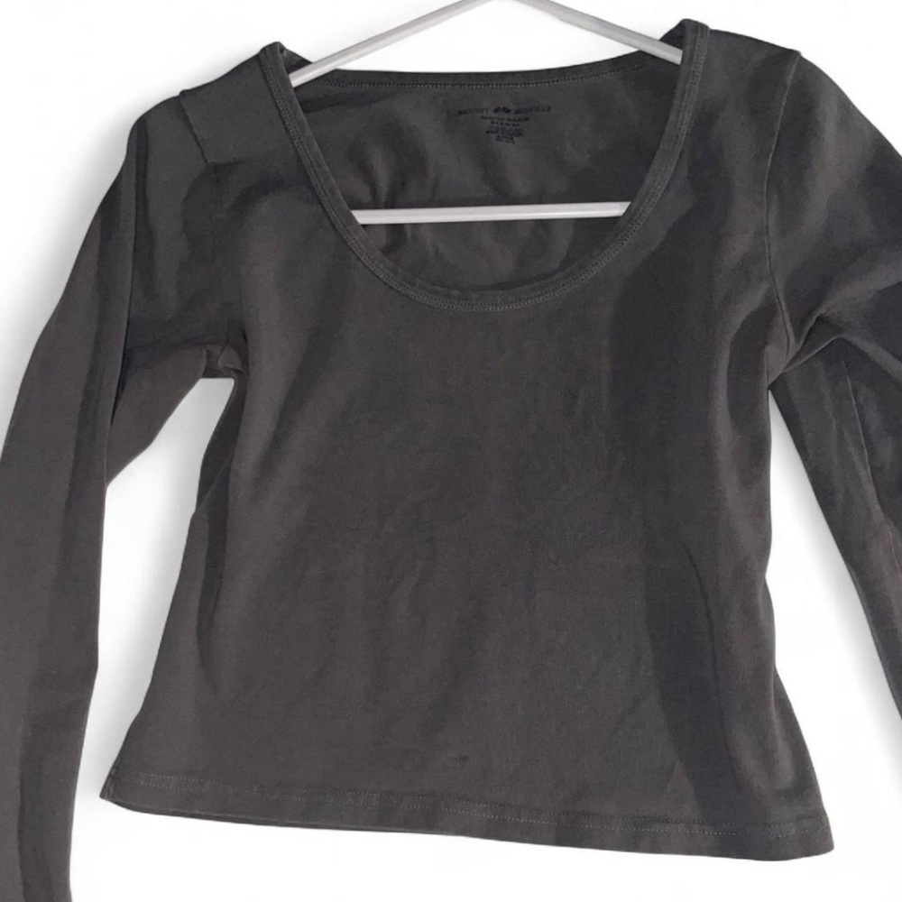Brandy Melville Jillian long sleeve top
